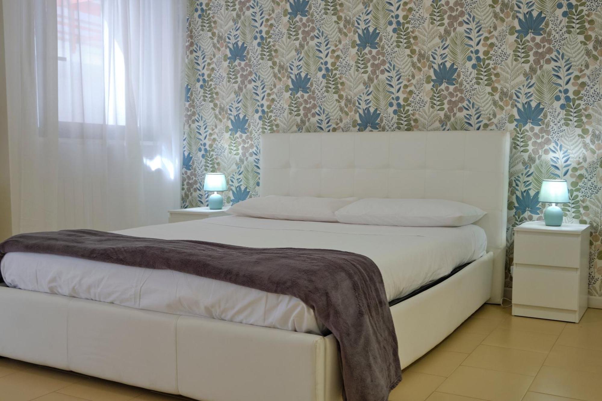 Sea Apartment & Pool 2 Palermo Exterior photo